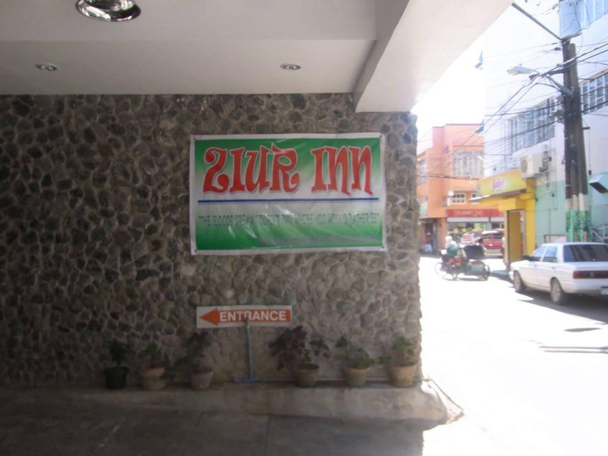 Ziur Inn Laoag Extérieur photo