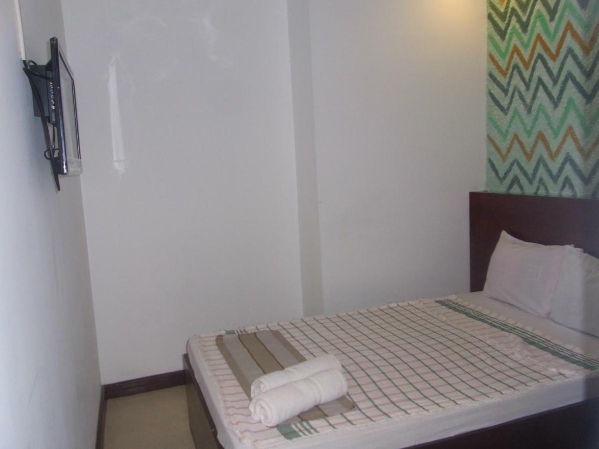 Ziur Inn Laoag Extérieur photo